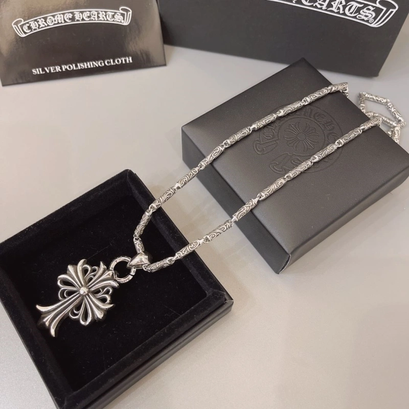 Chrxmx Hxxrts Necklaces Affordable 299548