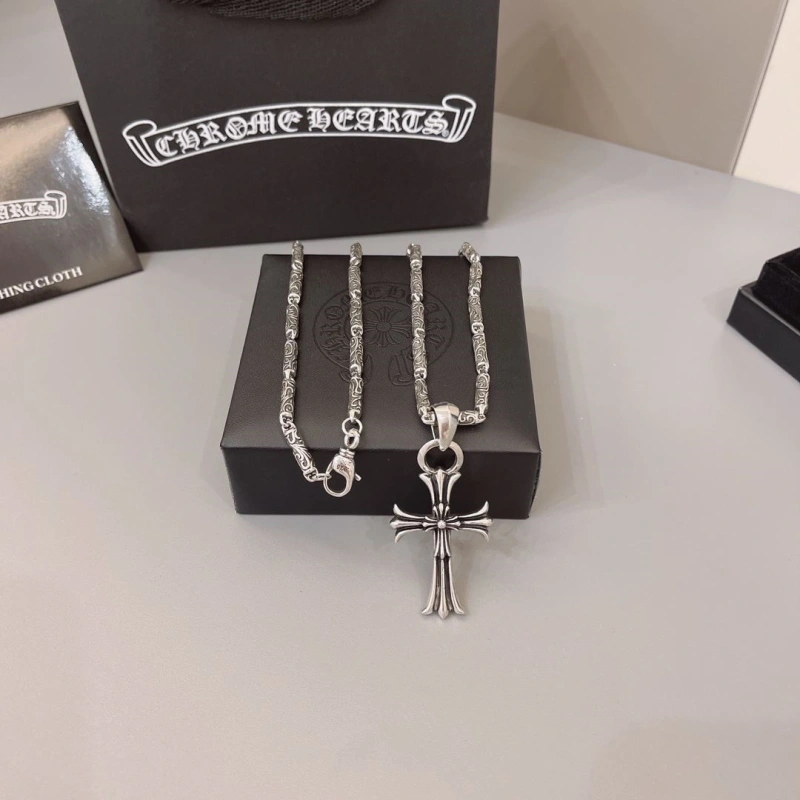 Minimalist Chrxmx Hxxrts Necklaces 299542