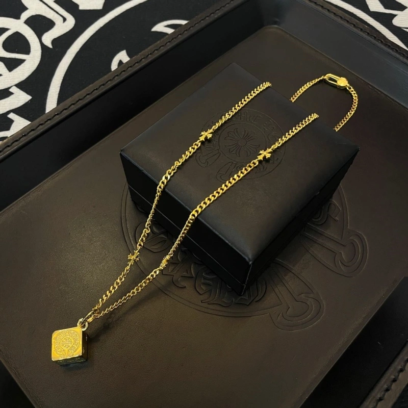 Chrxmx Hxxrts Necklaces Versatile 299540