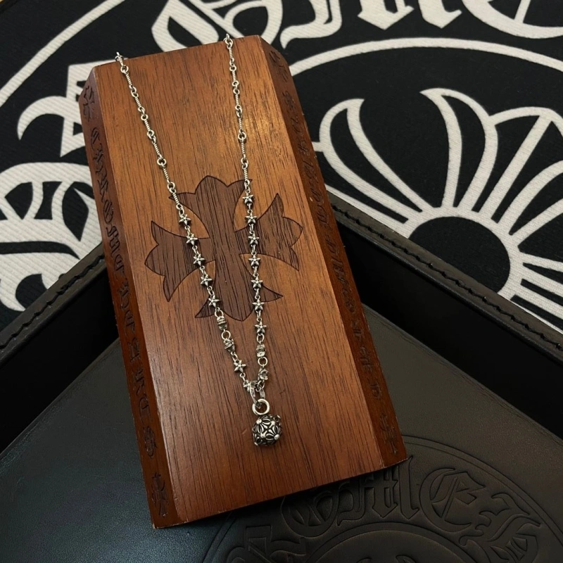Chrxmx Hxxrts Necklaces DailyWear 299560