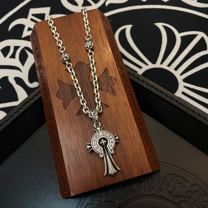 Affordable Chrxmx Hxxrts Necklaces 299531