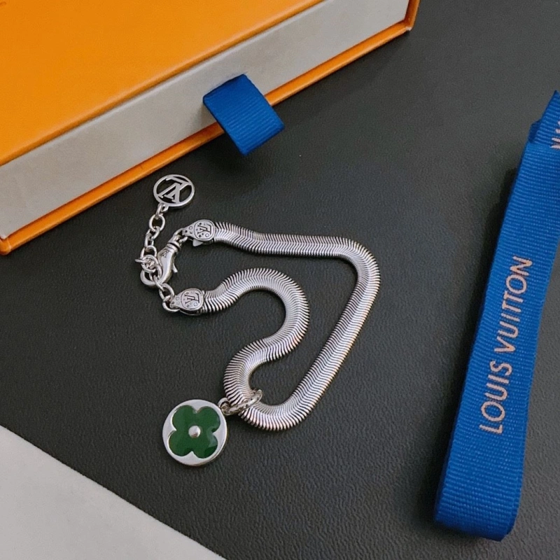 LX Necklaces Compact 310640