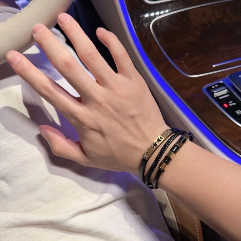 Comfortable LX Bracelets 311155