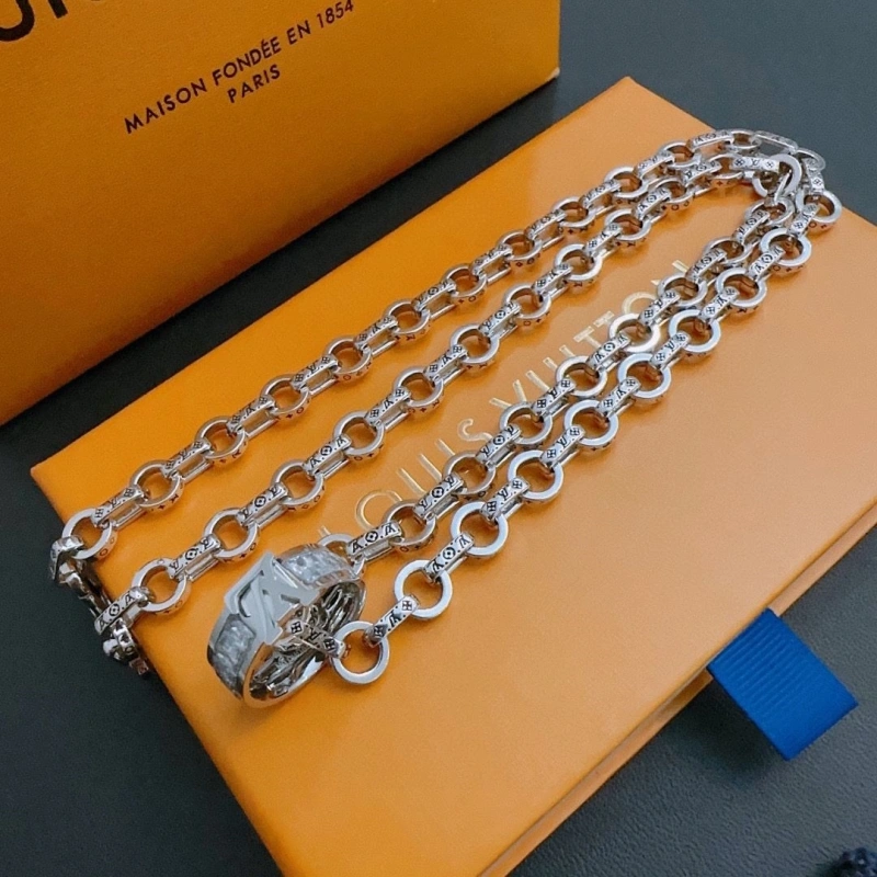 WellDesigned LX Necklaces 310636