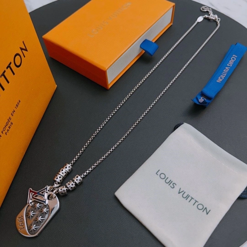LX Necklaces Durable 310630