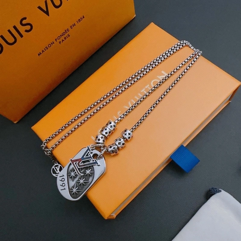 LX Necklaces Durable 310630