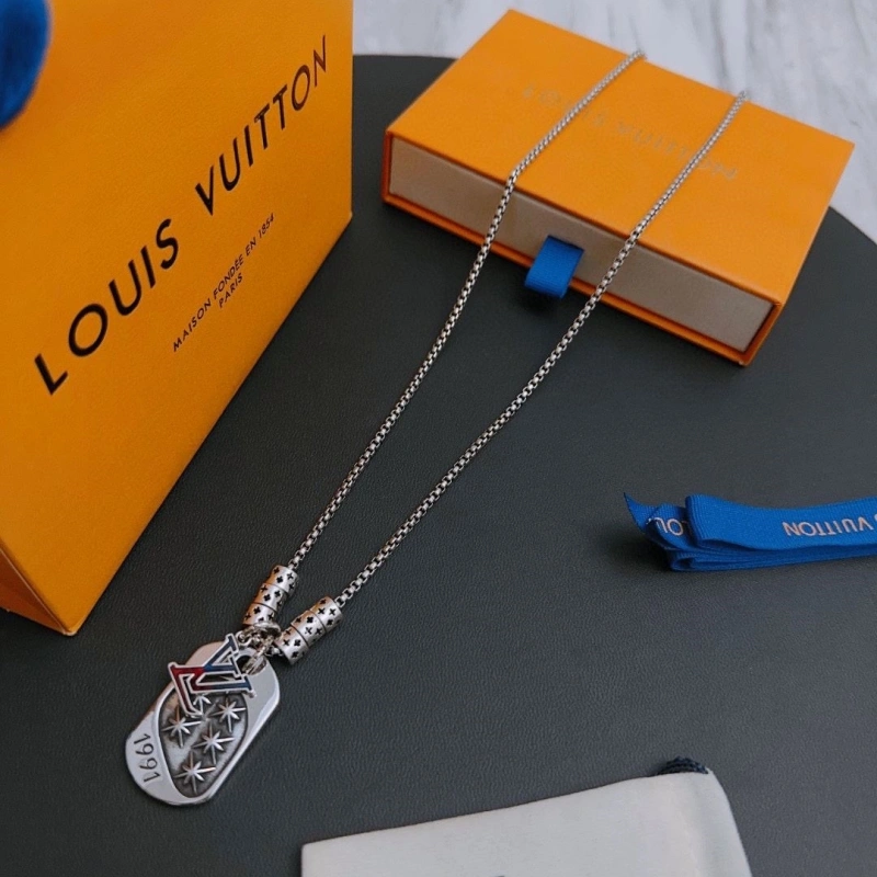 LX Necklaces Durable 310630