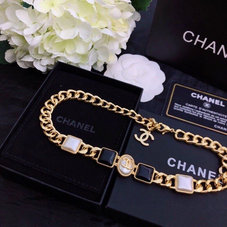 Flexible Chxnxl Necklaces 288169