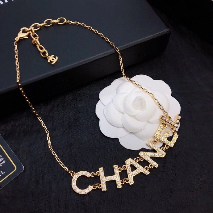 Durable Chxnxl Necklaces 288167