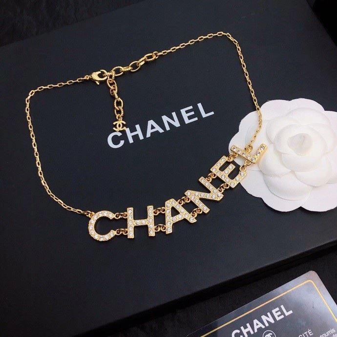 Durable Chxnxl Necklaces 288167