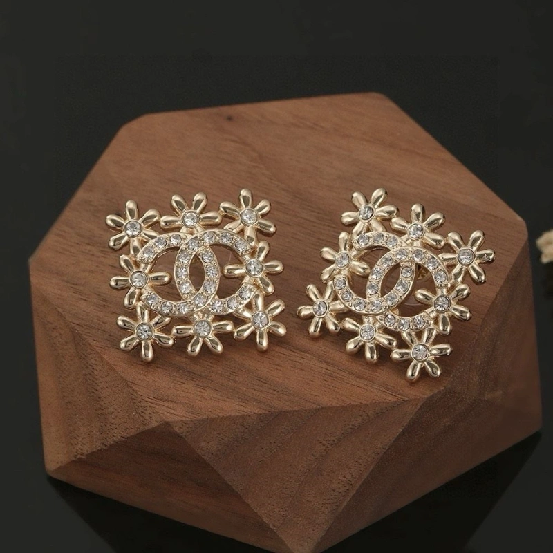 Durable Chxnxl Earrings 288766