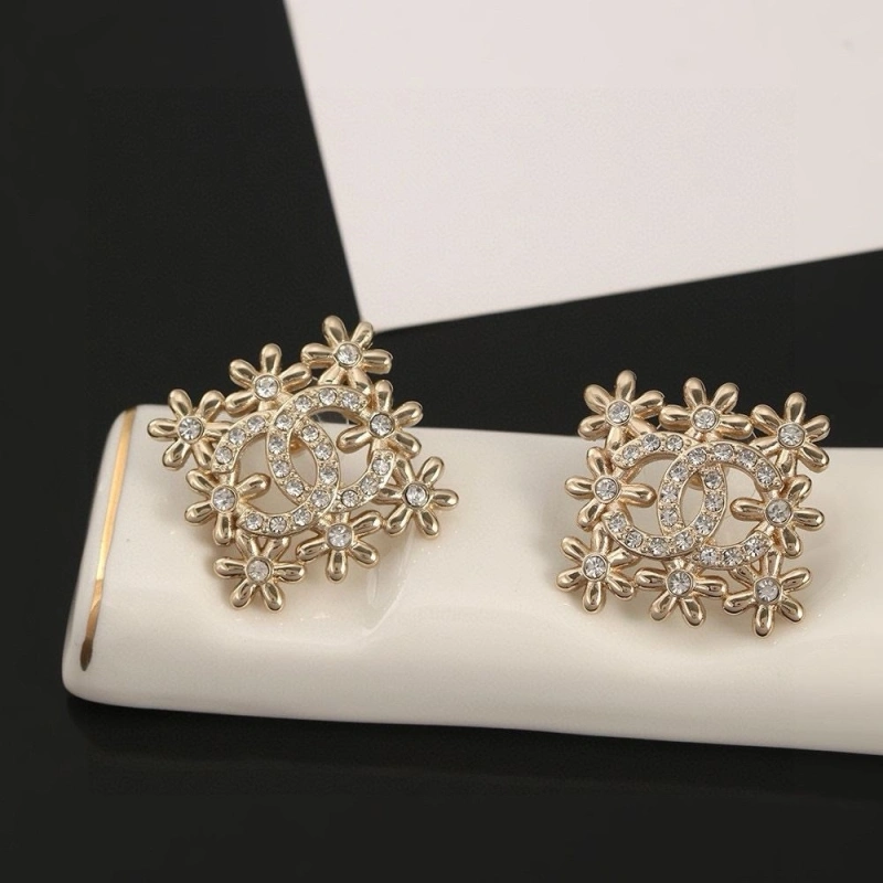 Durable Chxnxl Earrings 288766