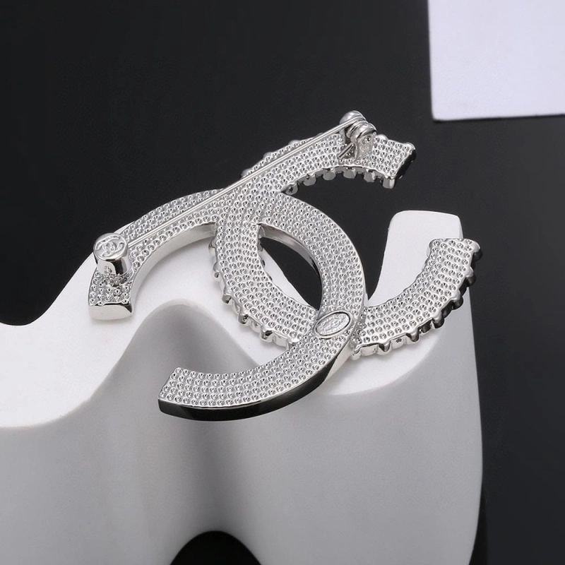 Comfortable Chxnxl Brooches 289244