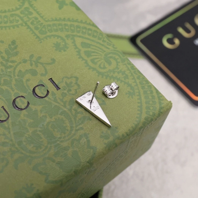 Minimalist Gxccx Earrings 305340