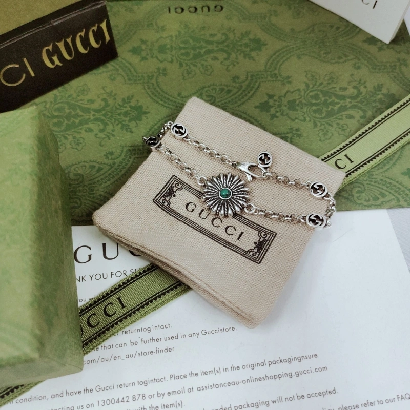 Fashionable Gxccx Bracelets 305587