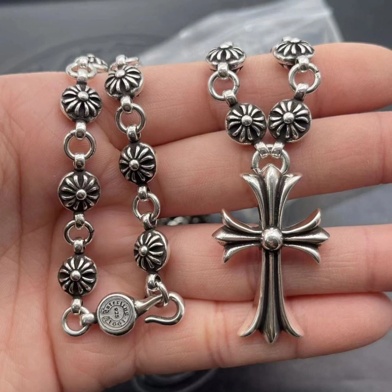 Trendsetting Chrxmx Hxxrts Necklaces 299528