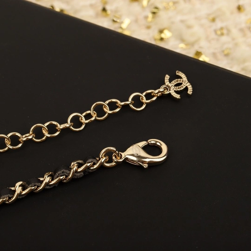 Cozy Chxnxl Necklaces 288153