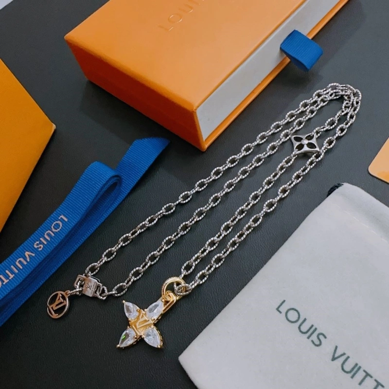 WellDesigned LX Necklaces 310634