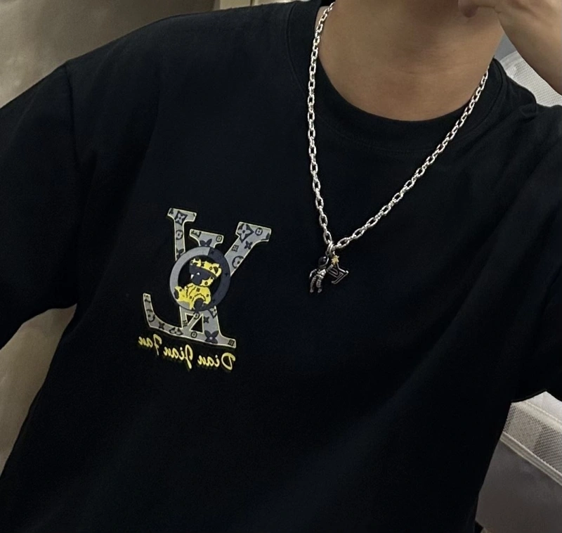 Durable LX Necklaces 310628