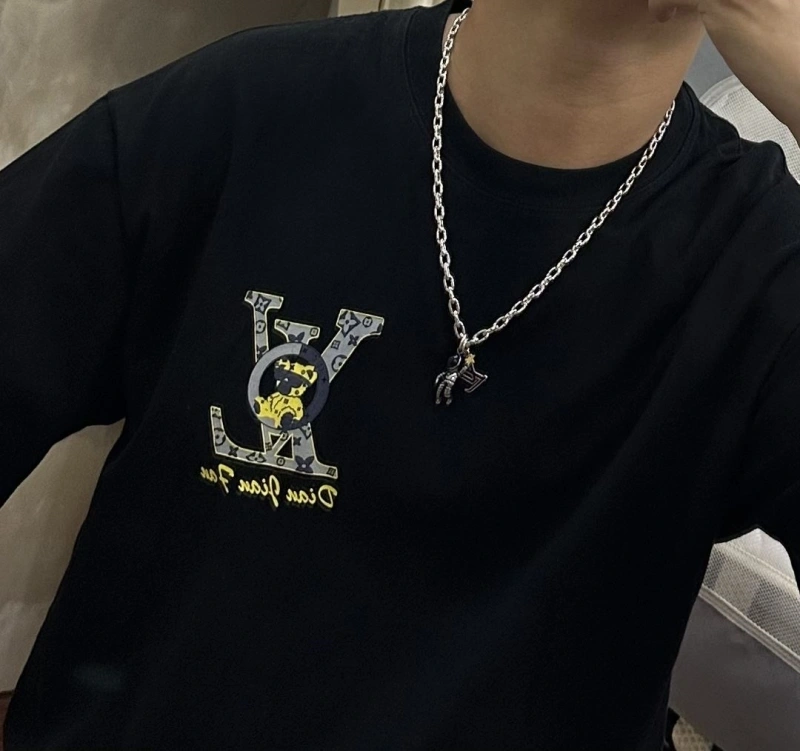 Durable LX Necklaces 310628