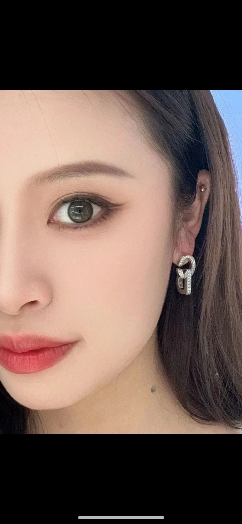Christian Dxxr Earrings Compact 294818