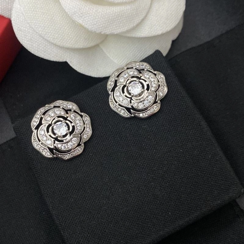 Comfortable Chxnxl Earrings 288759