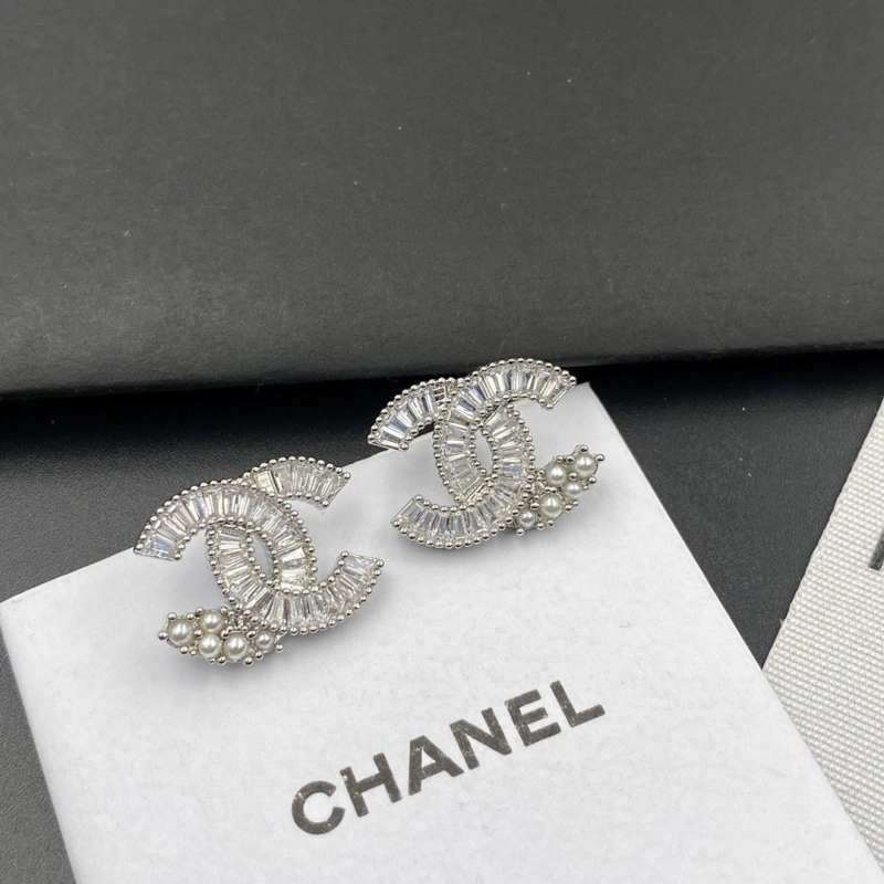 Chxnxl Earrings Functional 288761