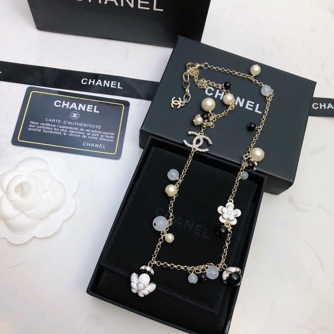 Functional Chxnxl Necklaces 288150