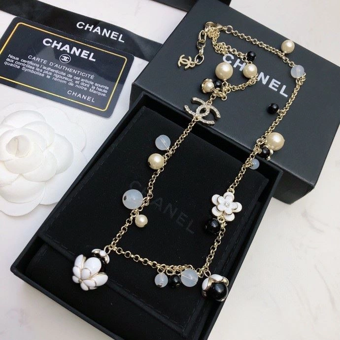 Functional Chxnxl Necklaces 288150