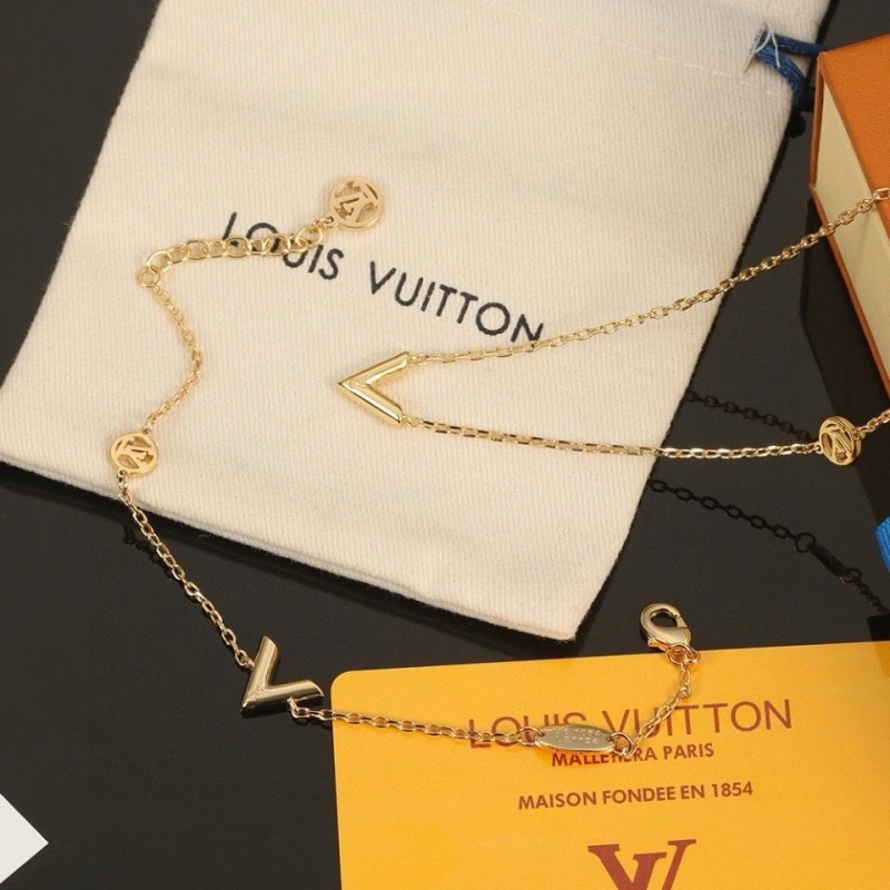 Comfortable LX Necklaces 310625