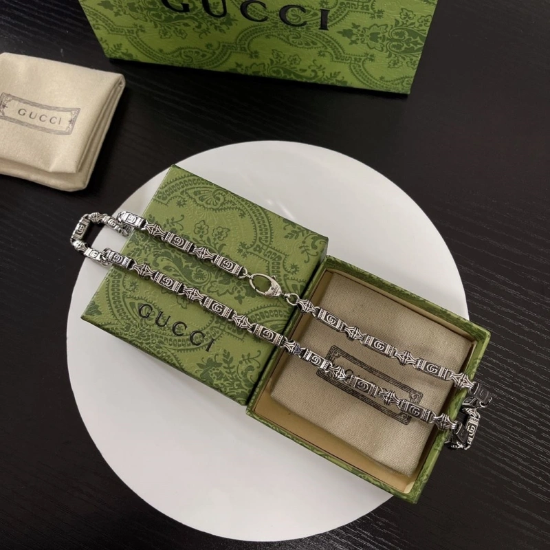 Vibrant Gxccx Necklaces 304958