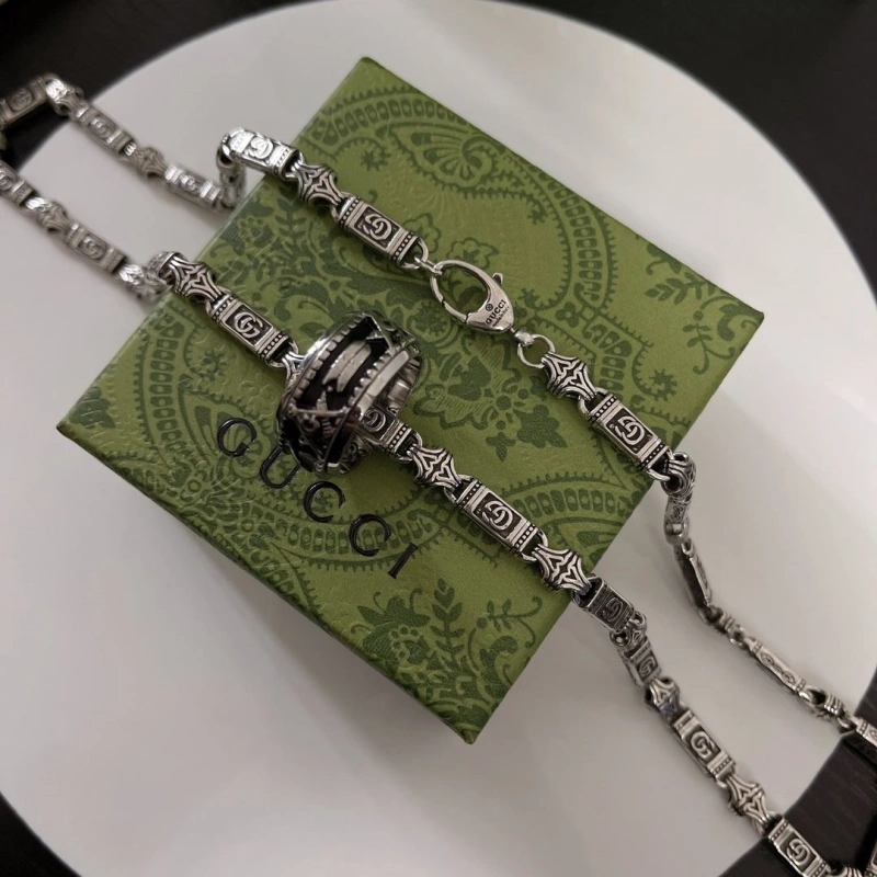 Resilient Gxccx Necklaces 304956
