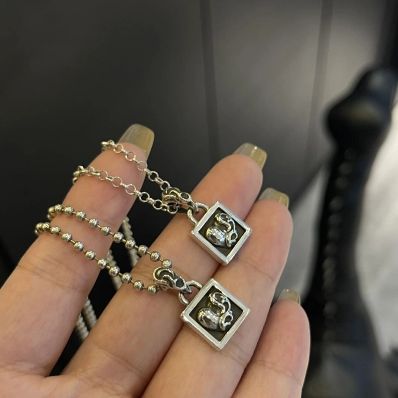 Fashionable Chrxmx Hxxrts Necklaces 299529