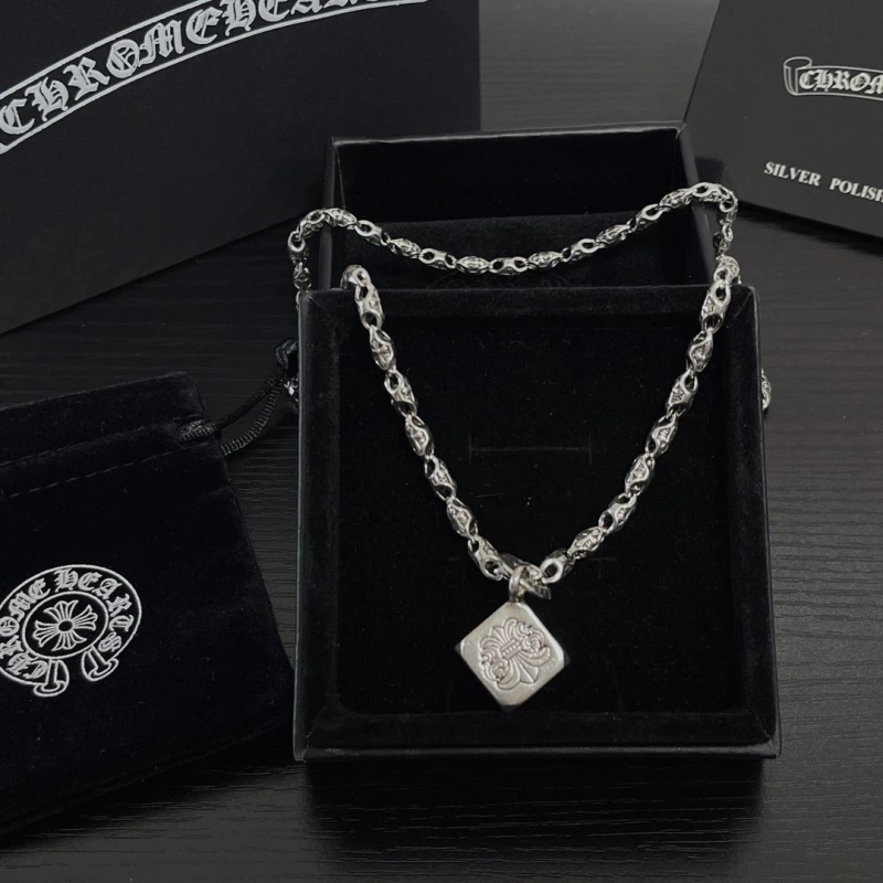 Chrxmx Hxxrts Necklaces SmartChoice 299526