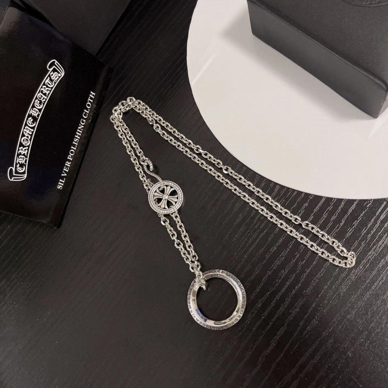 Resilient Chrxmx Hxxrts Necklaces 299517