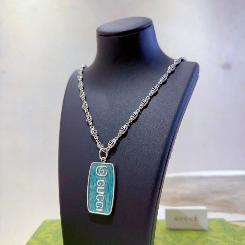 Gxccx Necklaces Elegant 304945