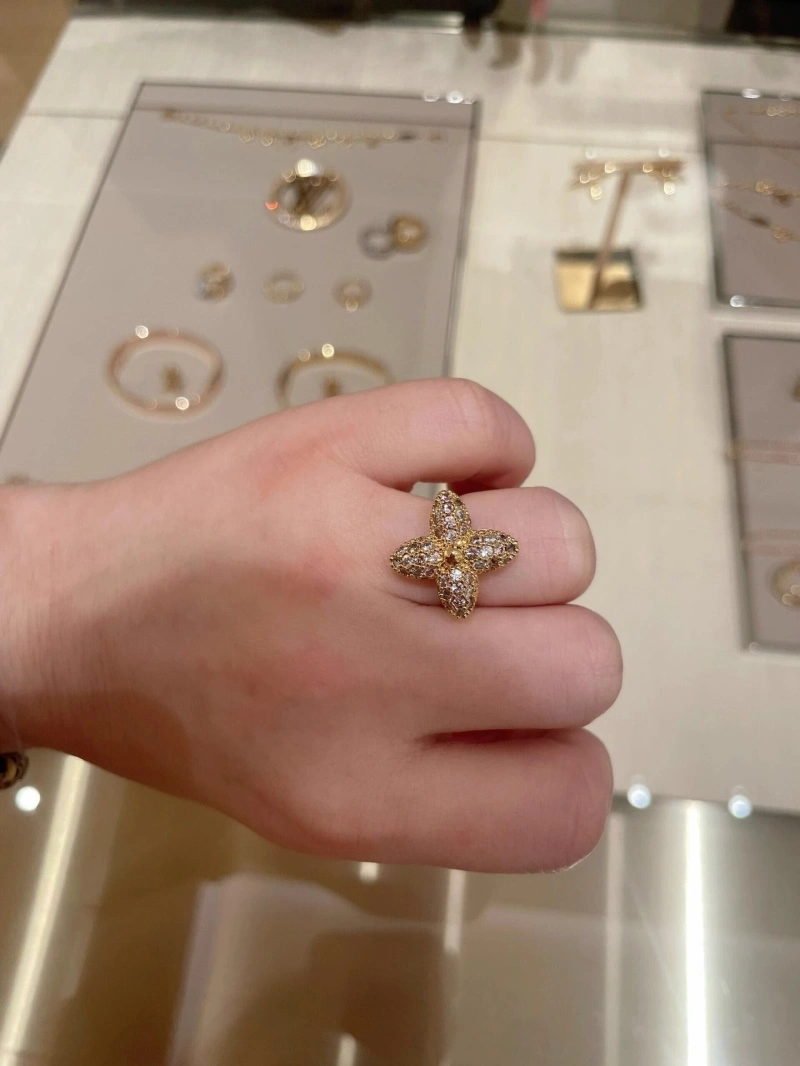 Elegant LX Rings 310415
