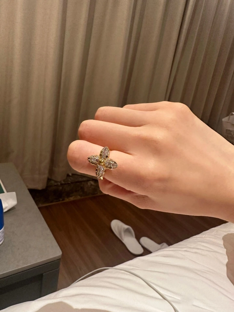 Elegant LX Rings 310415