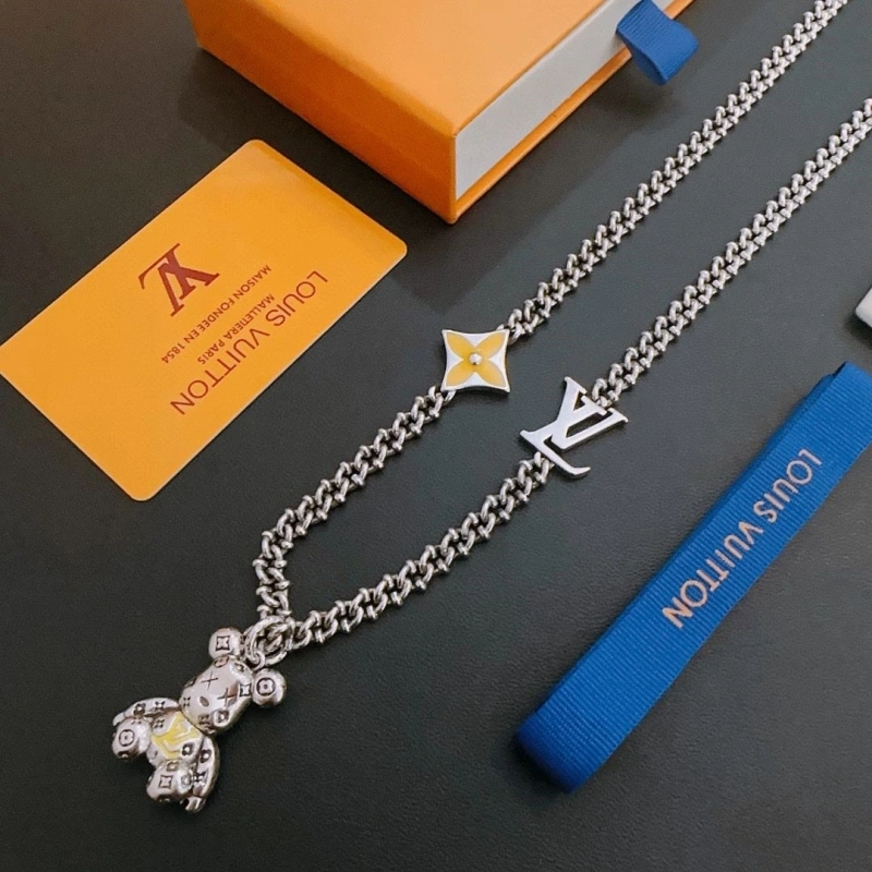LX Necklaces EyeCatching 310614