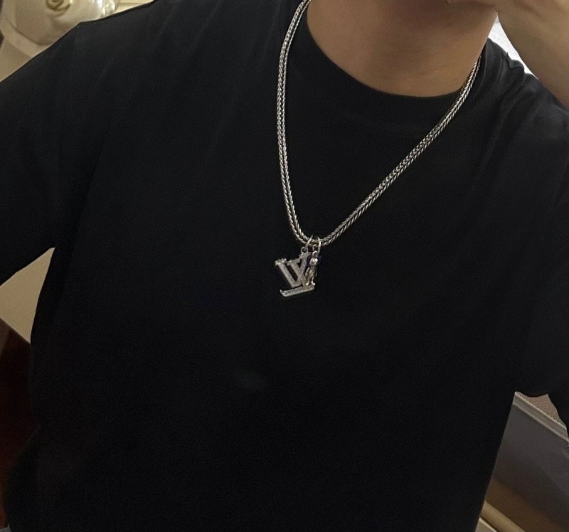 Flexible LX Necklaces 310617