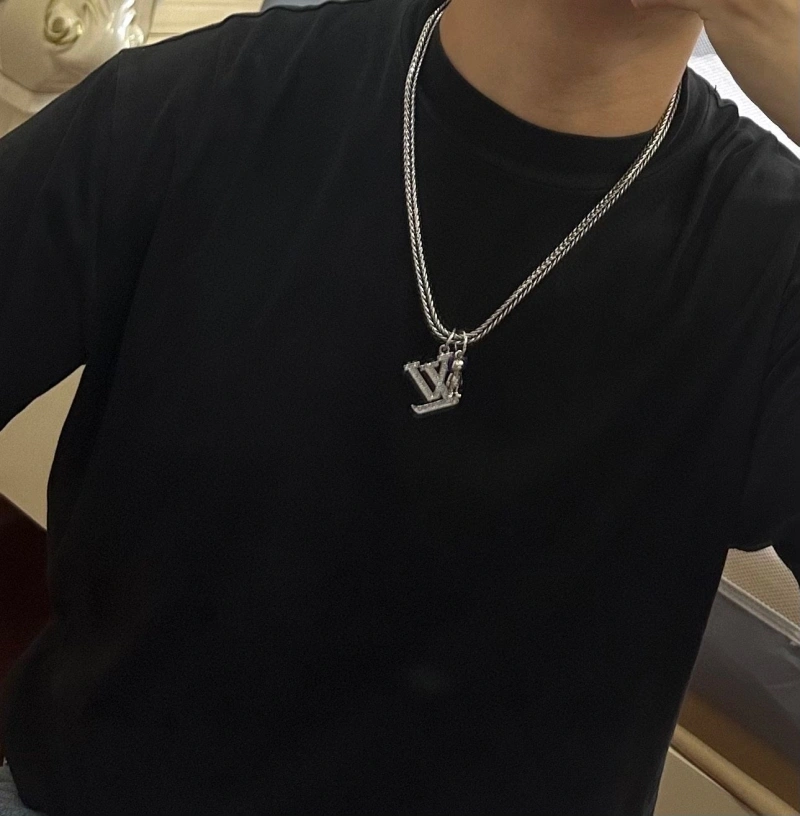 Flexible LX Necklaces 310617