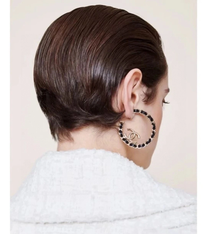 Sophisticated Chxnxl Earrings 288746