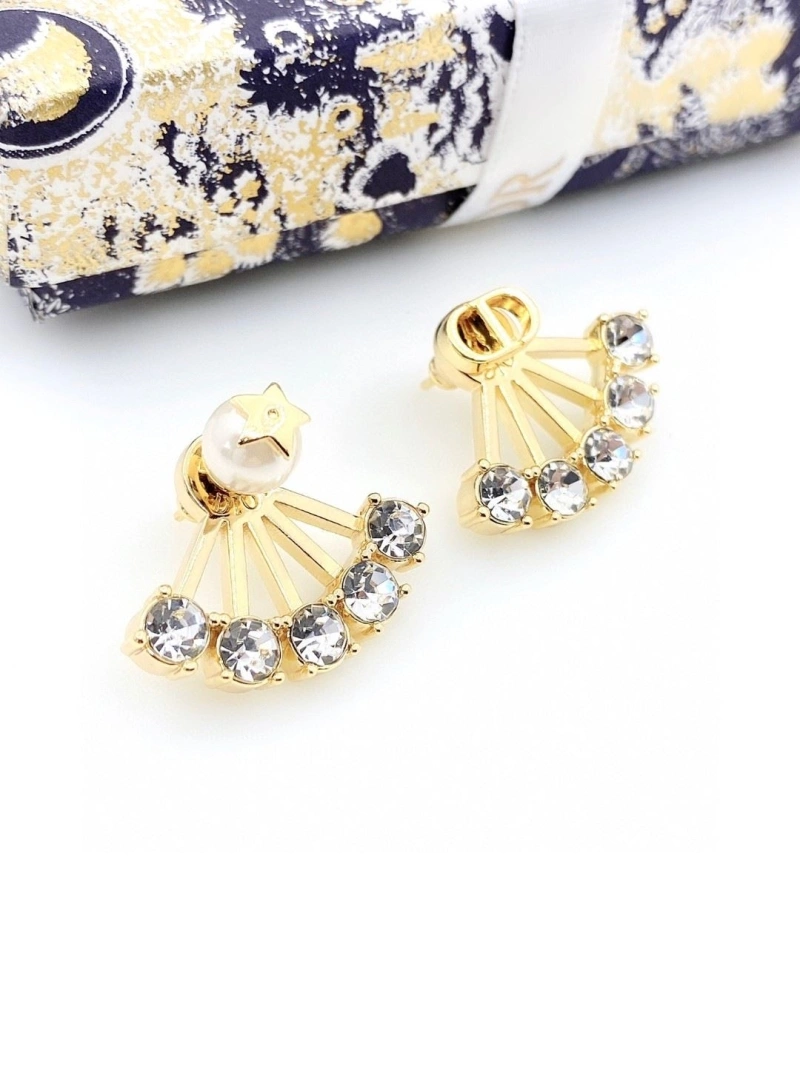 HighQuality Christian Dxxr Earrings 294809