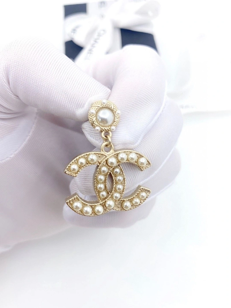 Compact Chxnxl Earrings 288743