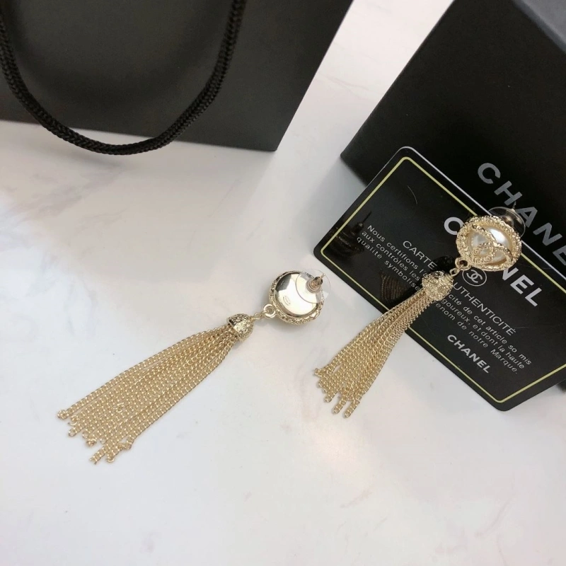 WellDesigned Chxnxl Earrings 288738