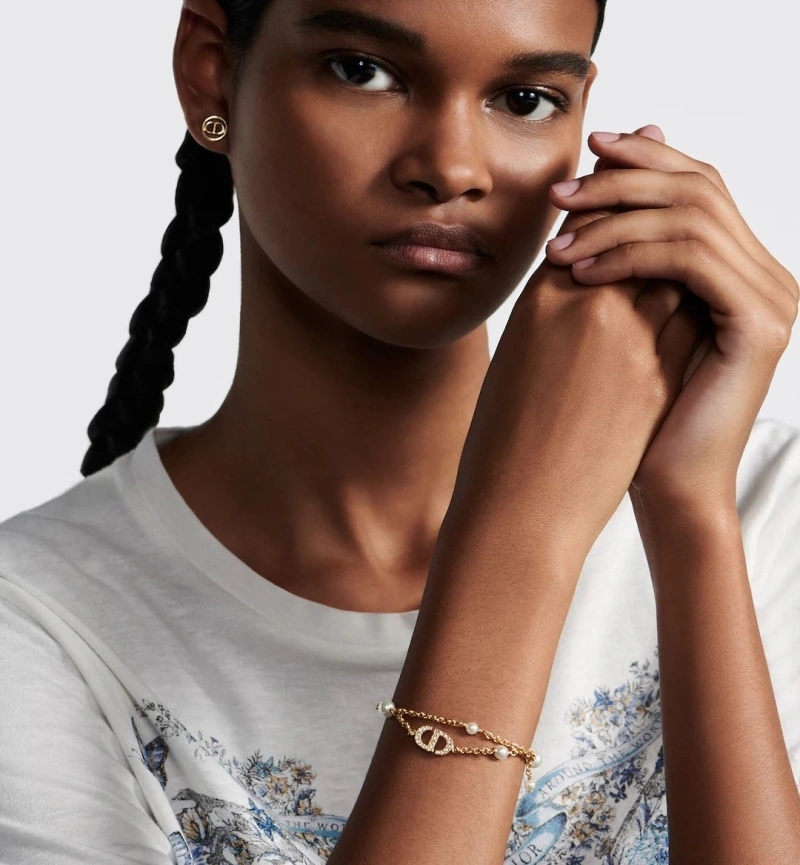 Christian Dxxr Necklaces Elegant 294708