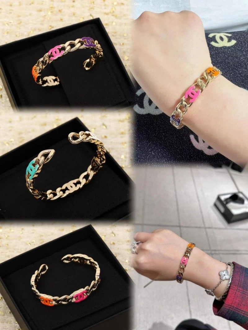 Modern Chxnxl Bracelets 289394
