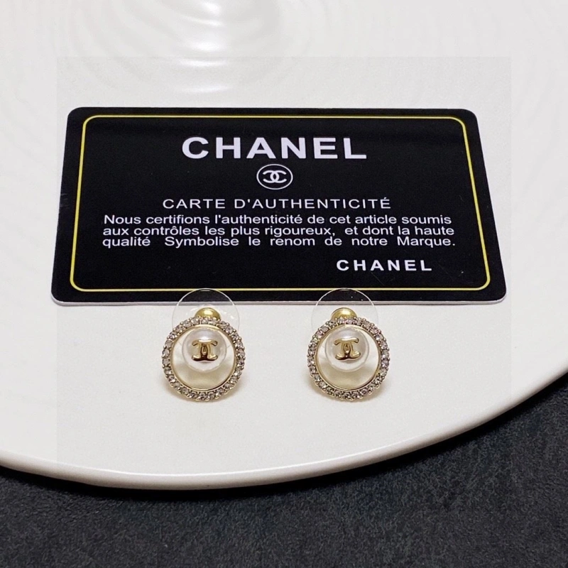 Sleek Chxnxl Earrings 288739
