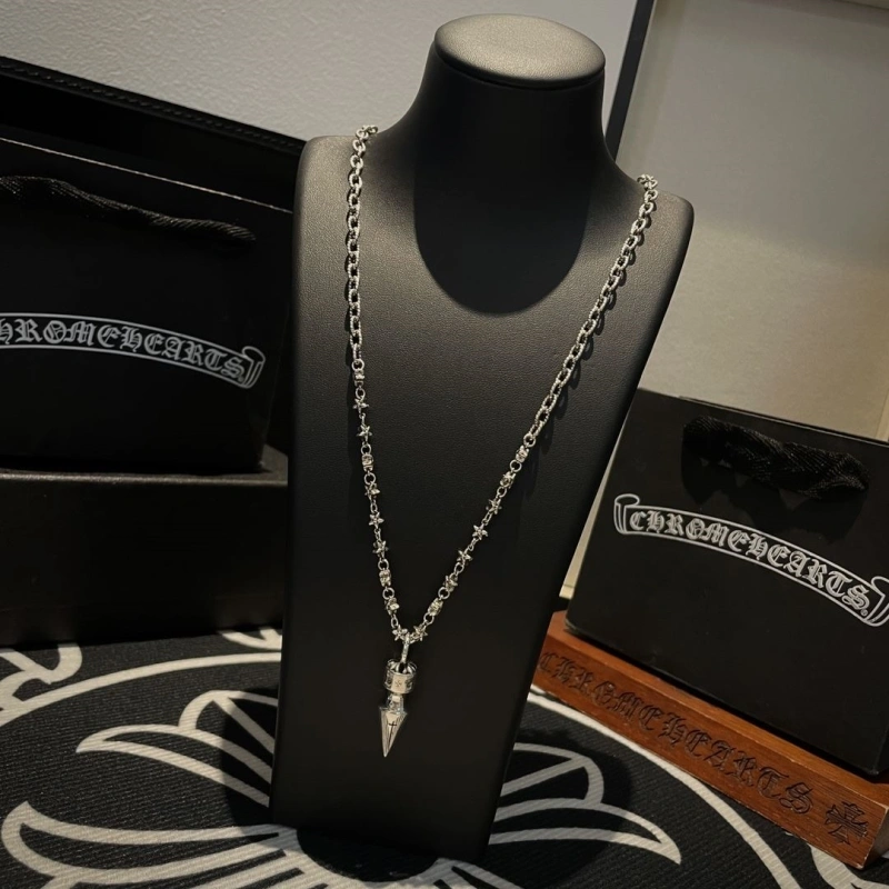 Stylish Chrxmx Hxxrts Necklaces 299510