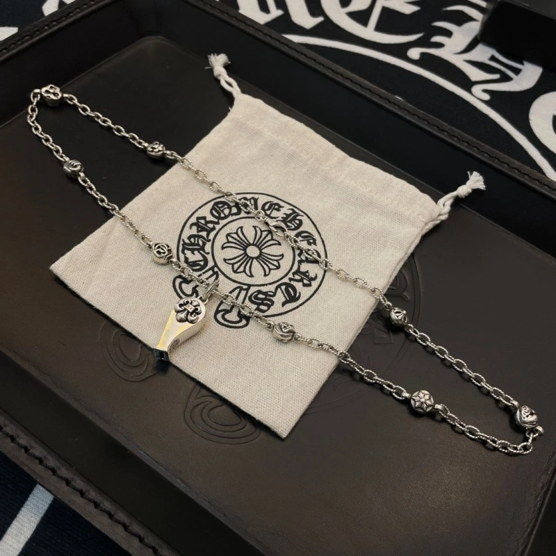 Comfortable Chrxmx Hxxrts Necklaces 299492